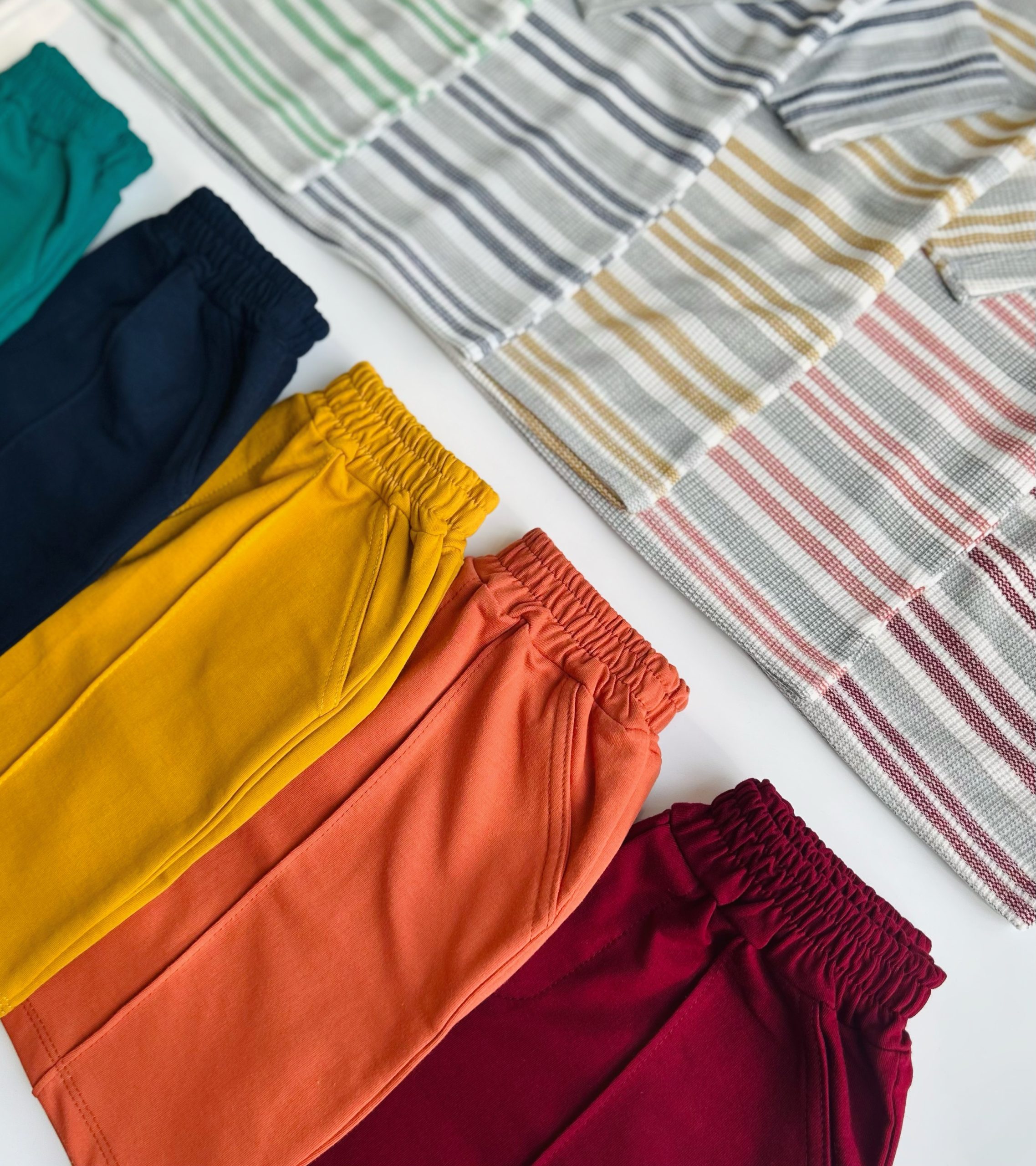 تیشرت جودون راه راه و شلوارک دورس - Image 13